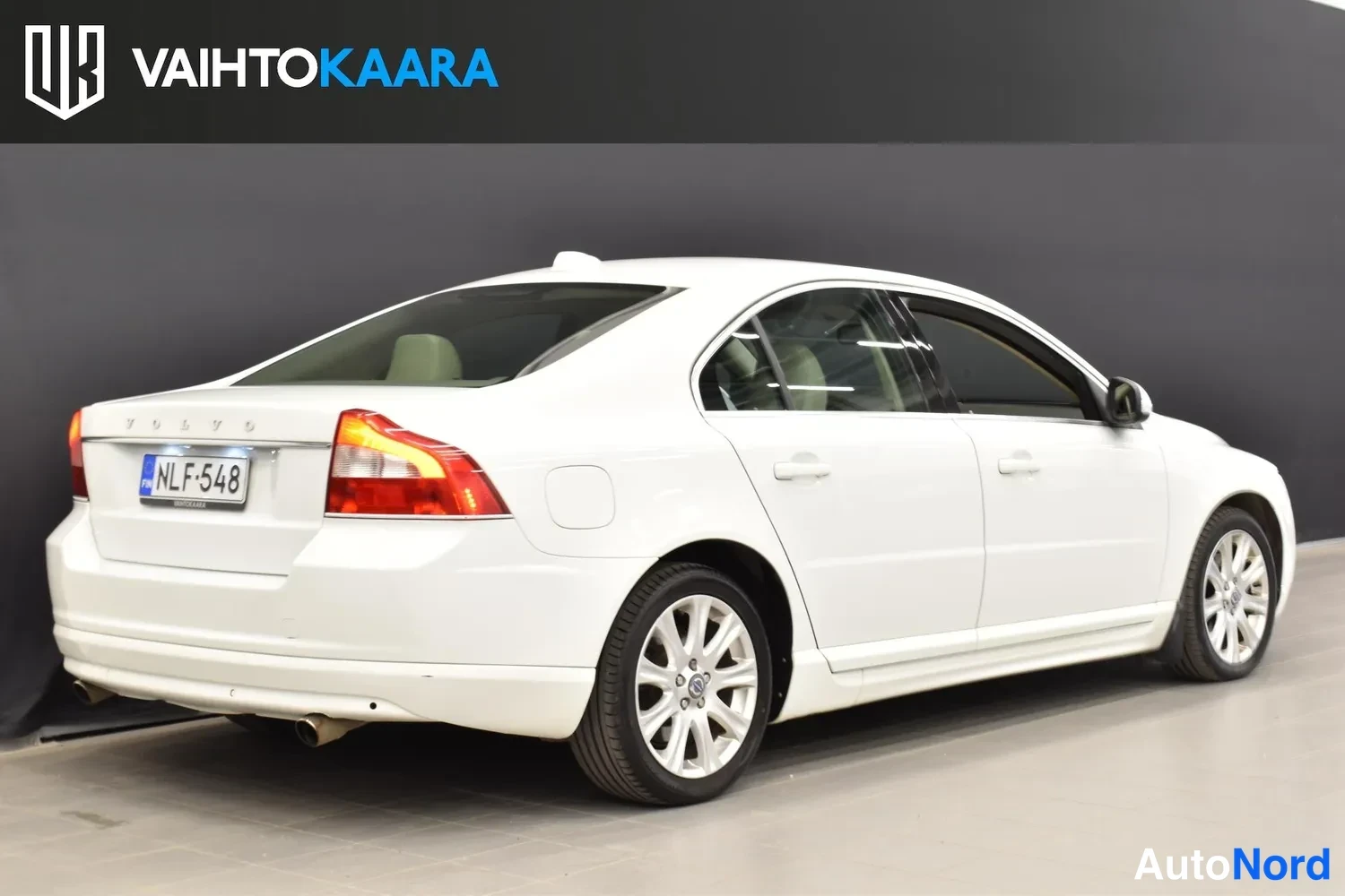 Valkoinen Volvo S80 2007, ulkokuva 4 – Raisio
