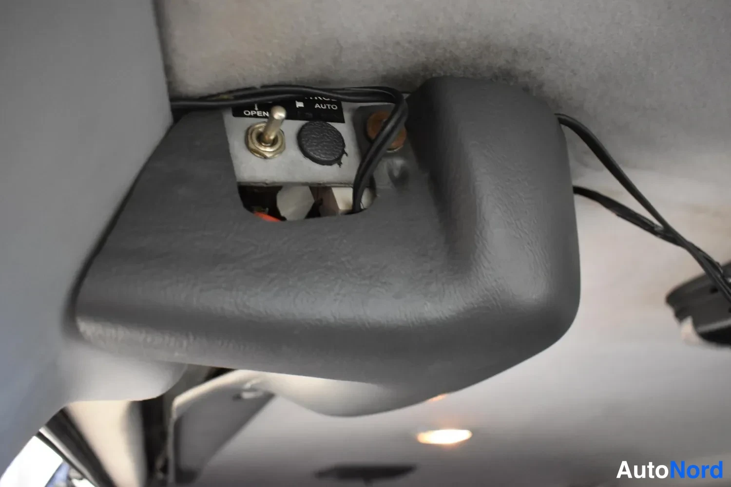 Sininen Toyota Hiace 2006, ulkokuva 24 – Raisio