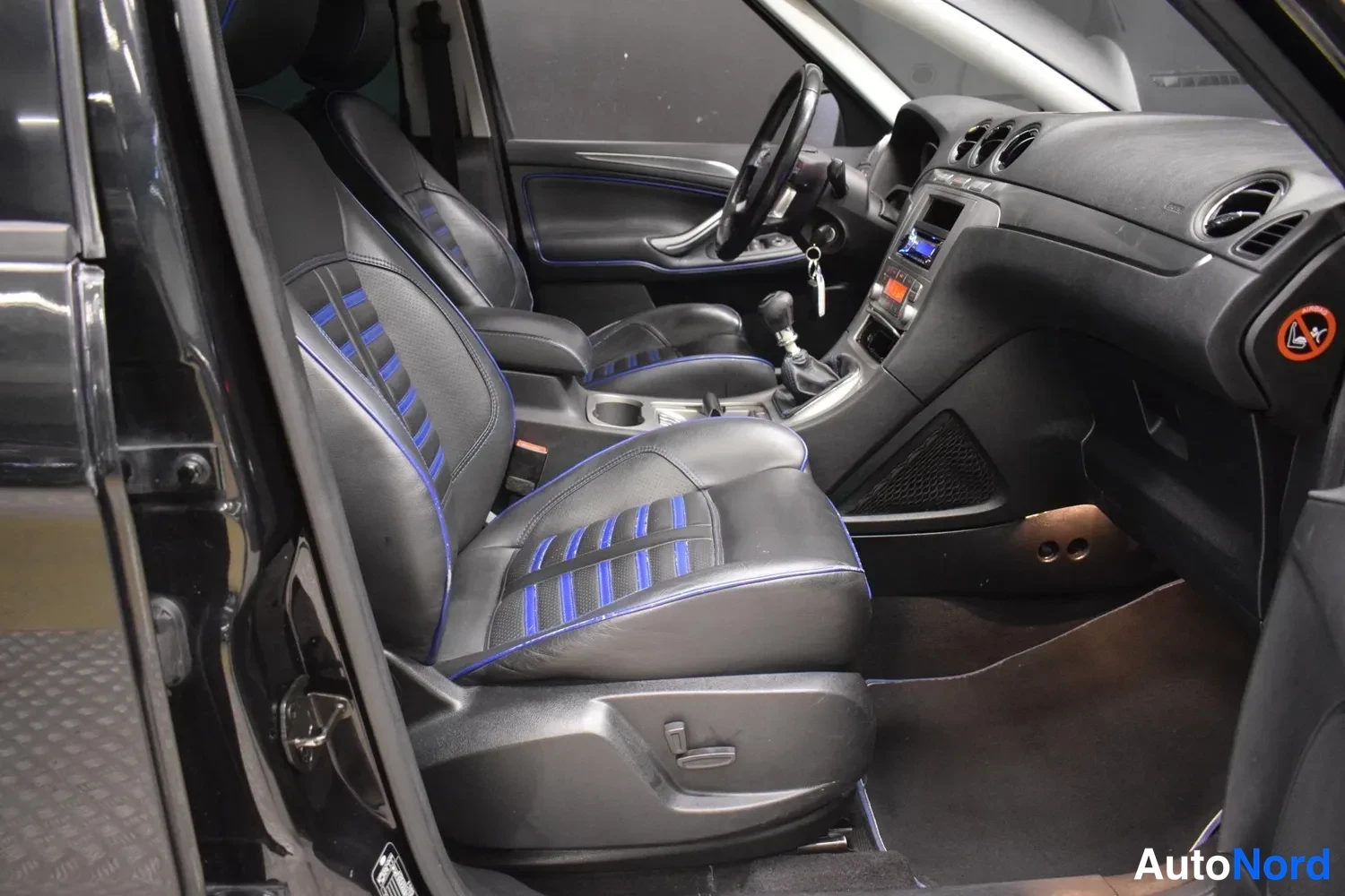 Musta Ford S-MAX 2007, ulkokuva 11 – Raisio