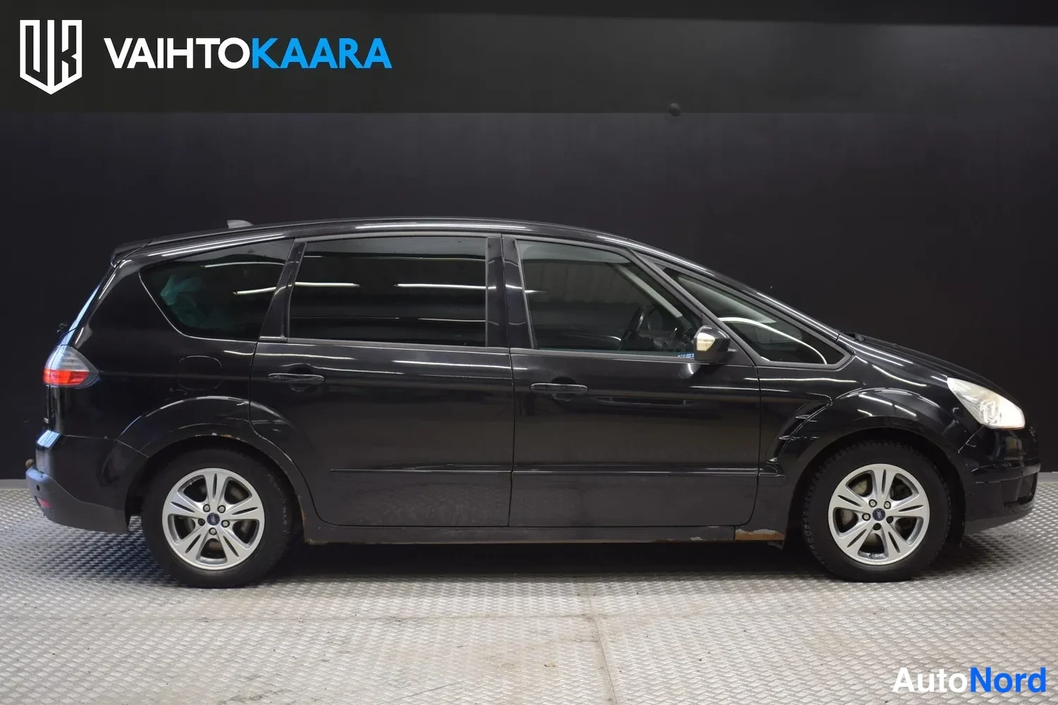 Musta Ford S-MAX 2007, ulkokuva 5 – Raisio