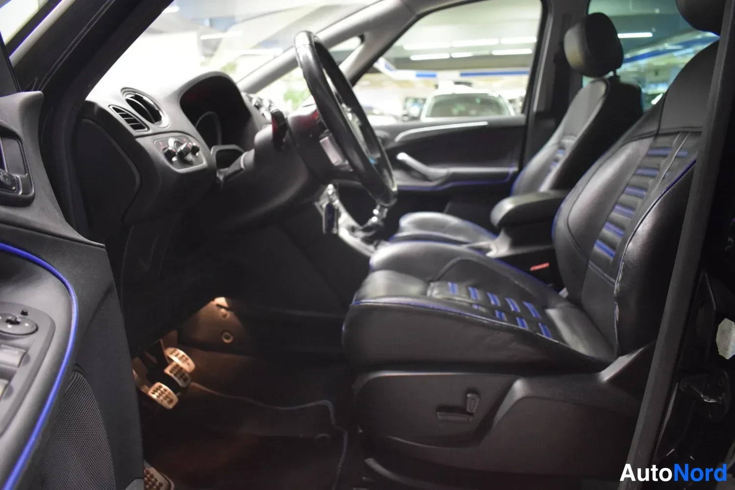Musta Ford S-MAX 2007, ulkokuva 8 – Raisio
