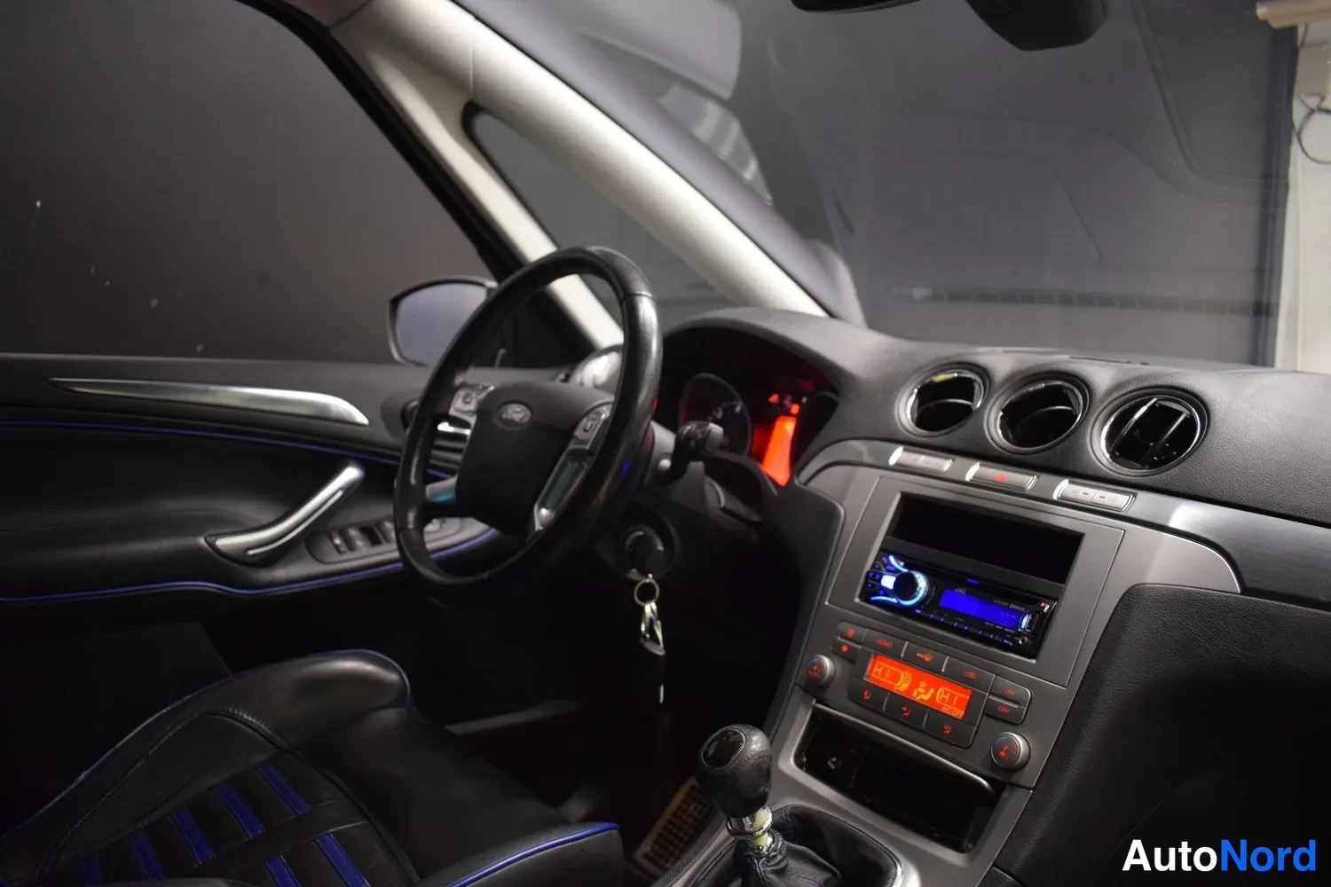 Musta Ford S-MAX 2007, ulkokuva 10 – Raisio