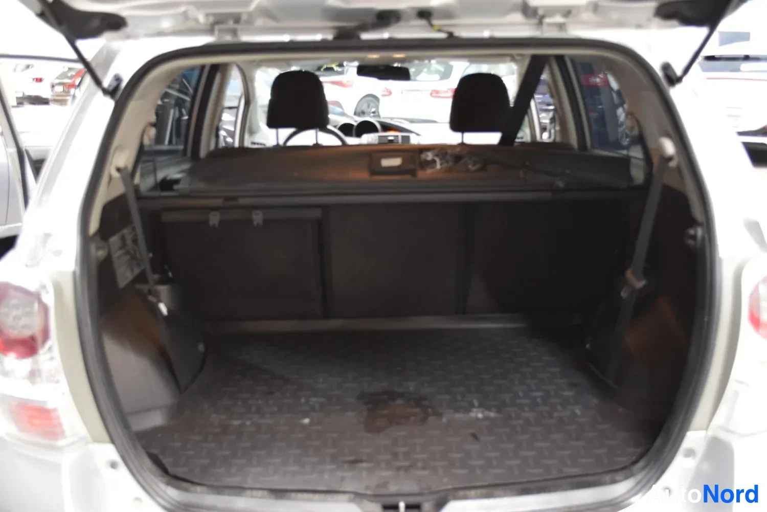 Hopea Toyota Verso 2010, ulkokuva 14 – Raisio