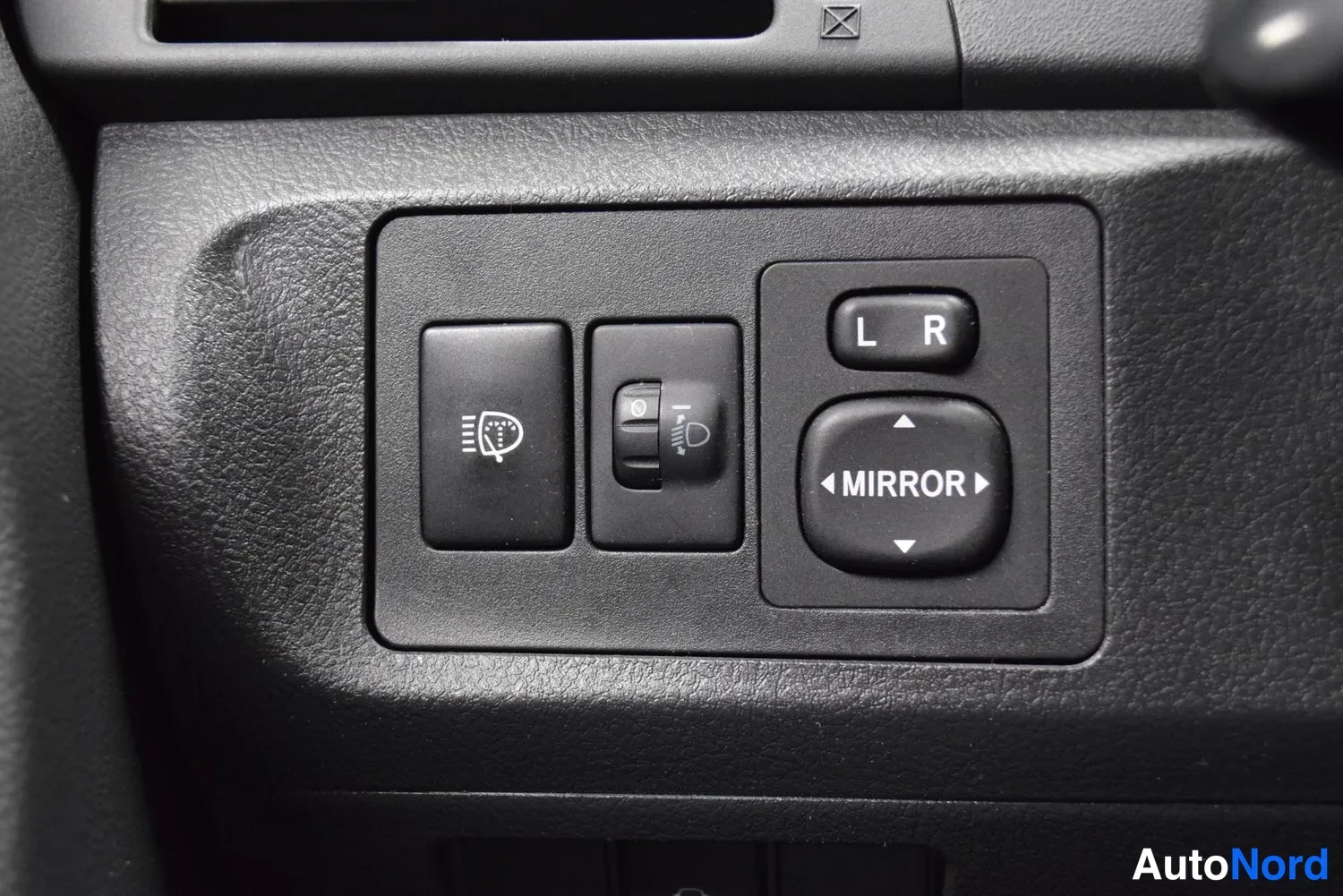 Hopea Toyota Verso 2010, ulkokuva 23 – Raisio