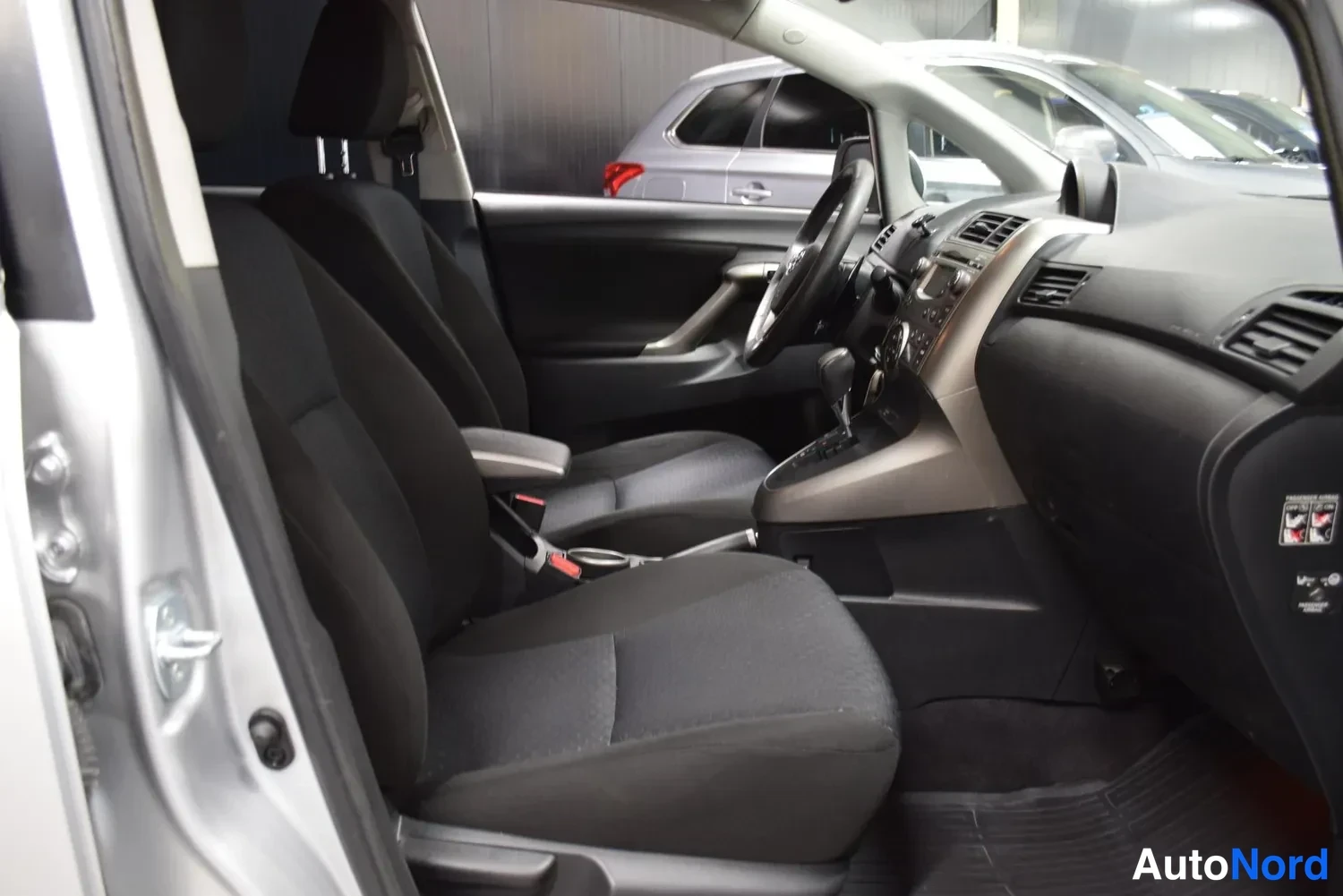 Hopea Toyota Verso 2010, ulkokuva 10 – Raisio