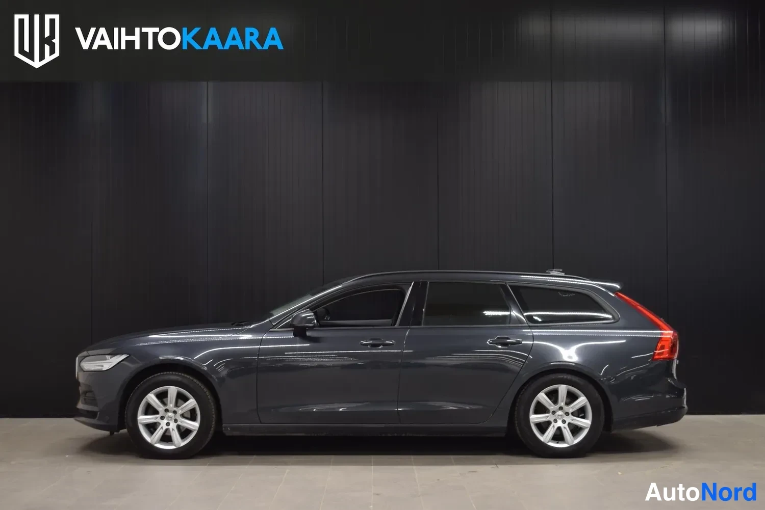 Harmaa Volvo V90 2017, ulkokuva 2 – Raisio