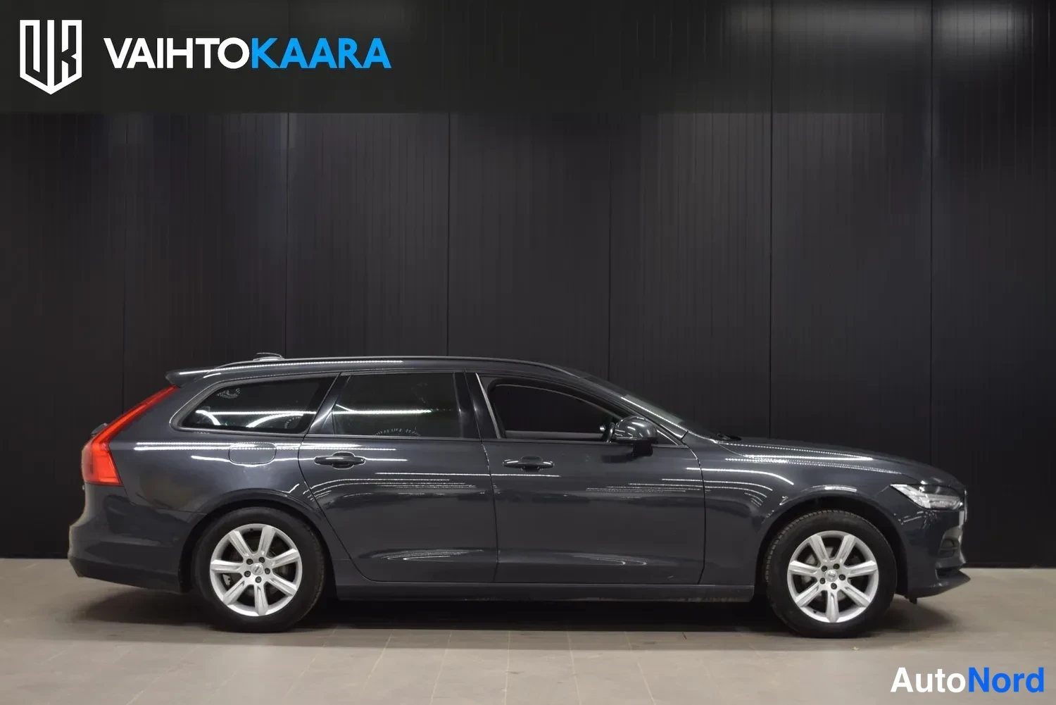 Harmaa Volvo V90 2017, ulkokuva 5 – Raisio