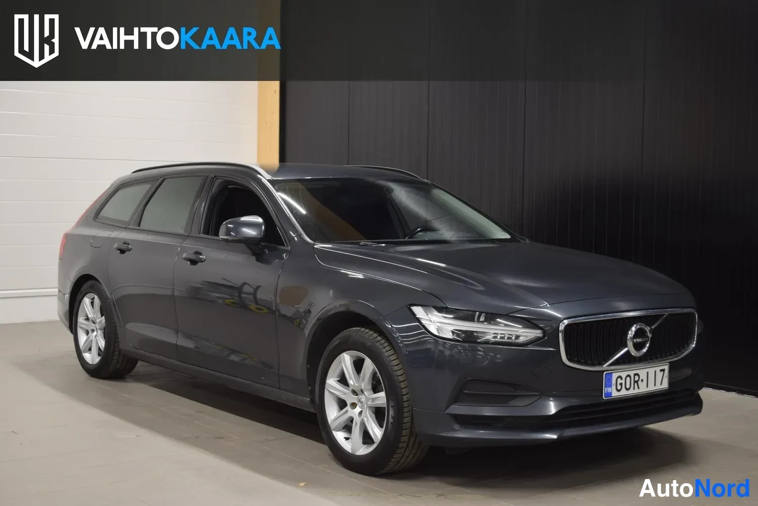 Harmaa Volvo V90 2017, ulkokuva 6 – Raisio
