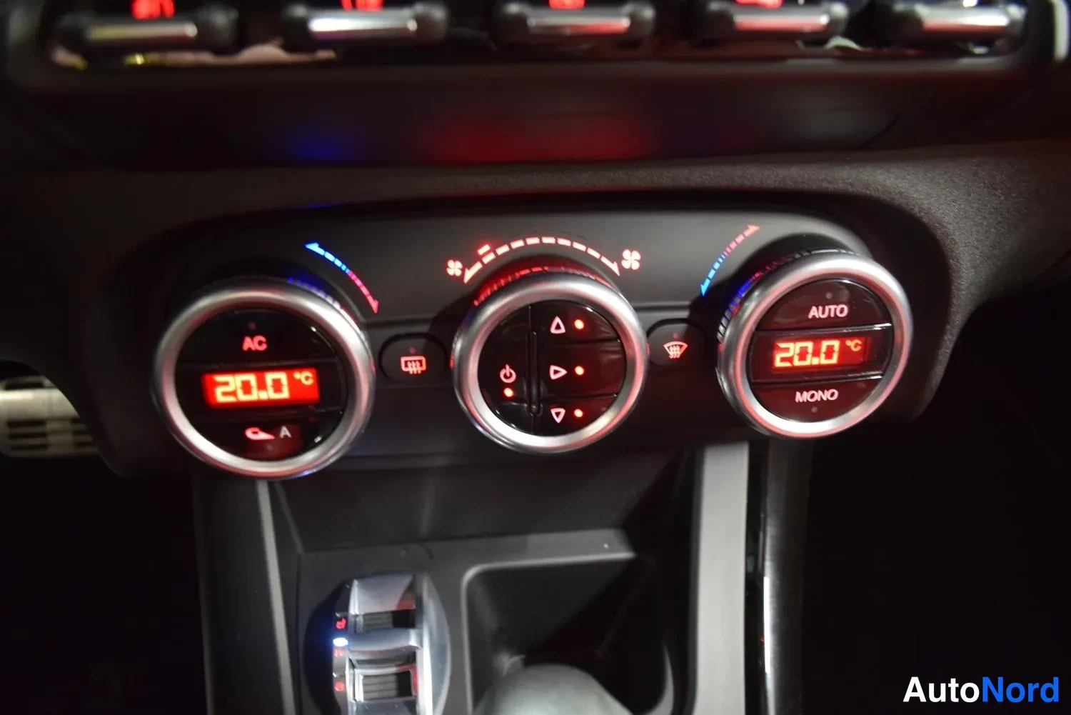 Musta Alfa Romeo Giulietta 2012, ulkokuva 19 – Raisio