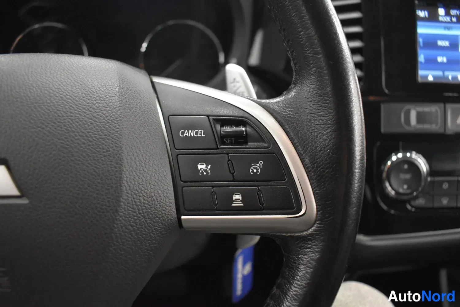 Harmaa Mitsubishi Outlander 2014, ulkokuva 17 – Raisio