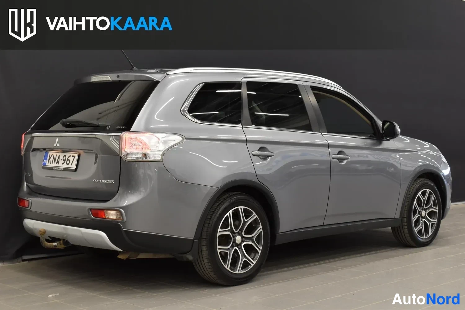 Harmaa Mitsubishi Outlander 2014, ulkokuva 4 – Raisio