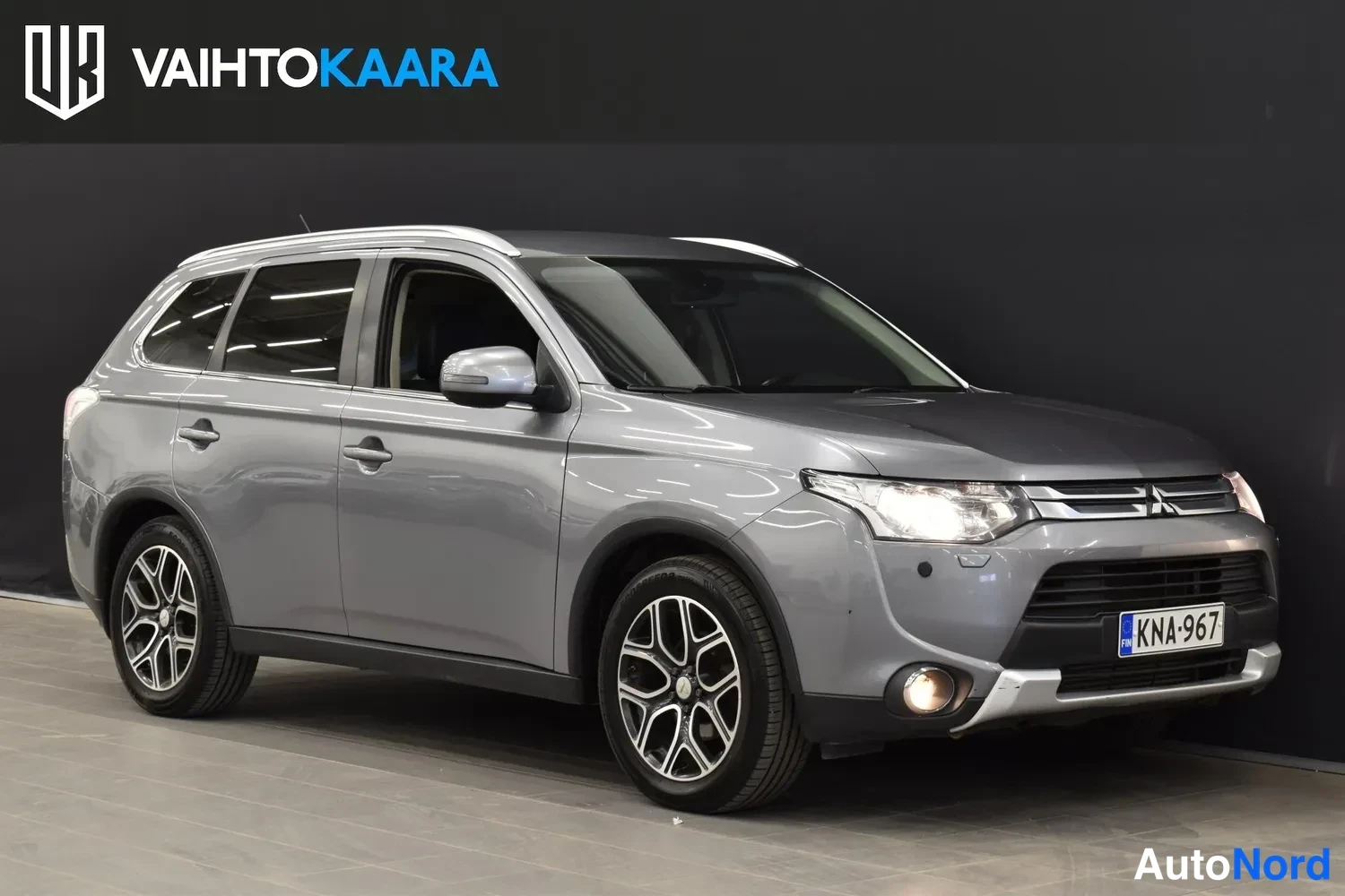 Harmaa Mitsubishi Outlander 2014, ulkokuva 6 – Raisio