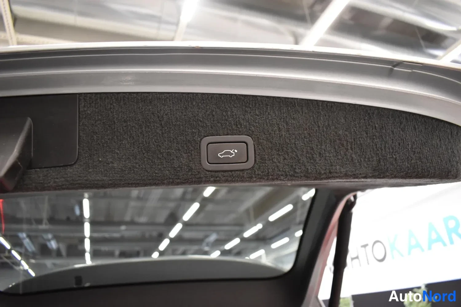 Hopea Volvo XC60 2015, ulkokuva 13 – Raisio