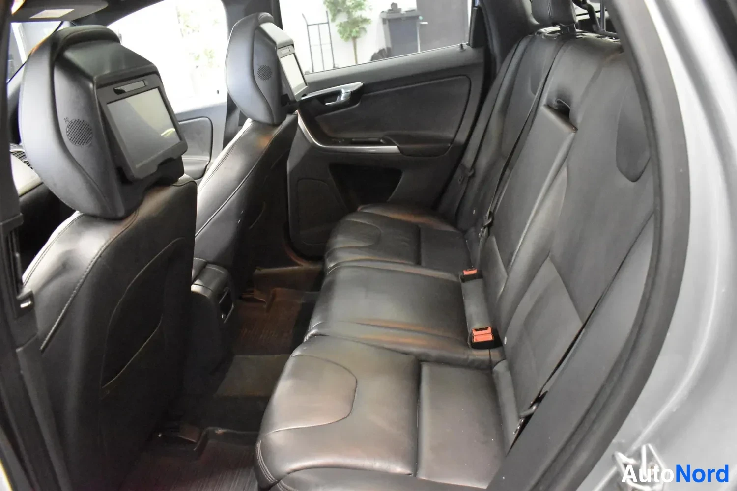 Hopea Volvo XC60 2015, ulkokuva 10 – Raisio