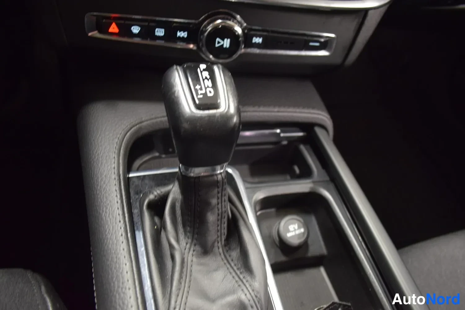 Sininen Volvo S90 2017, ulkokuva 20 – Raisio