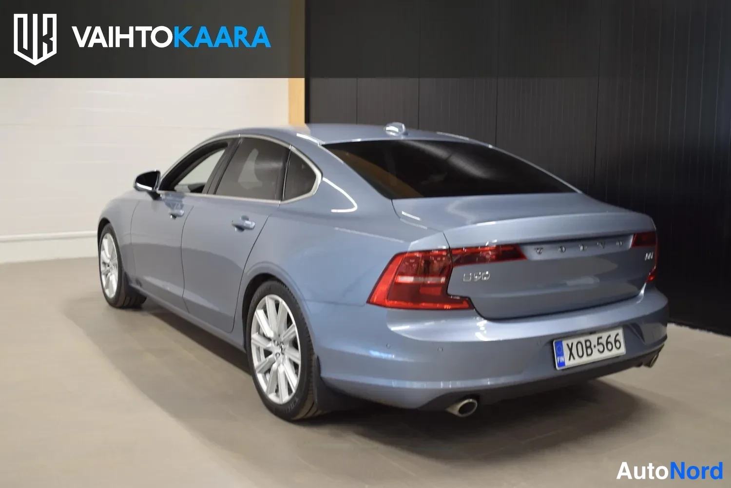 Sininen Volvo S90 2017, ulkokuva 3 – Raisio