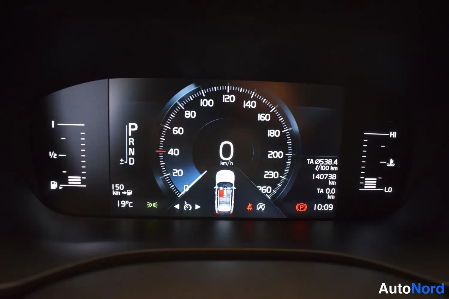 Harmaa Volvo XC60 2018, ulkokuva 18 – Raisio
