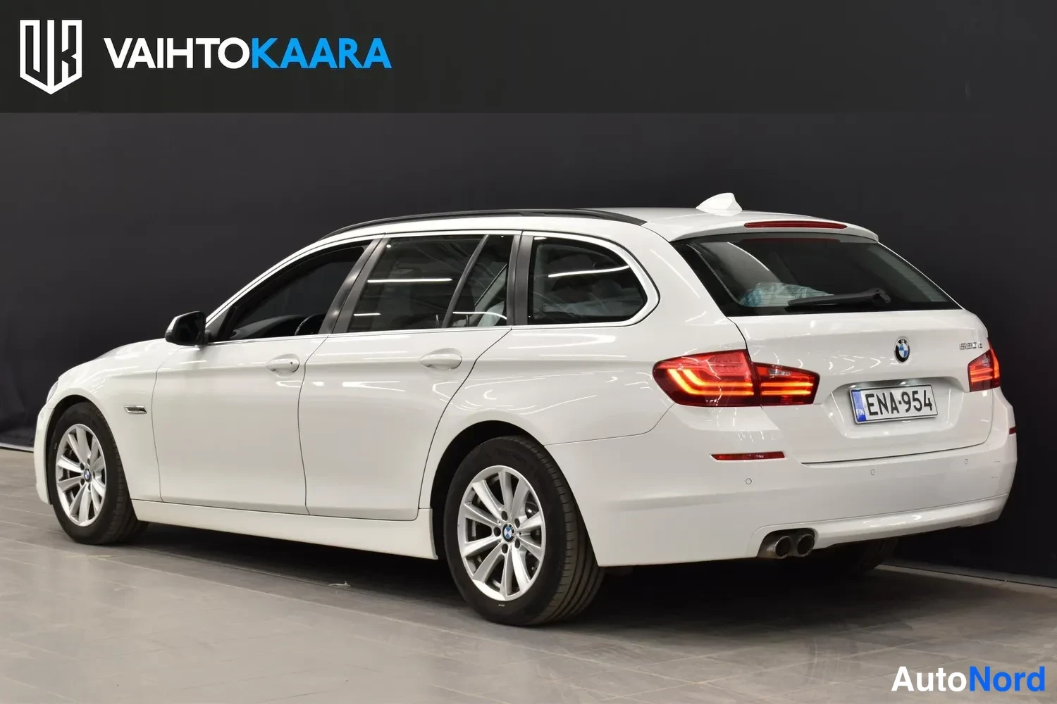 Valkoinen BMW 520d 2014, ulkokuva 3 – Raisio