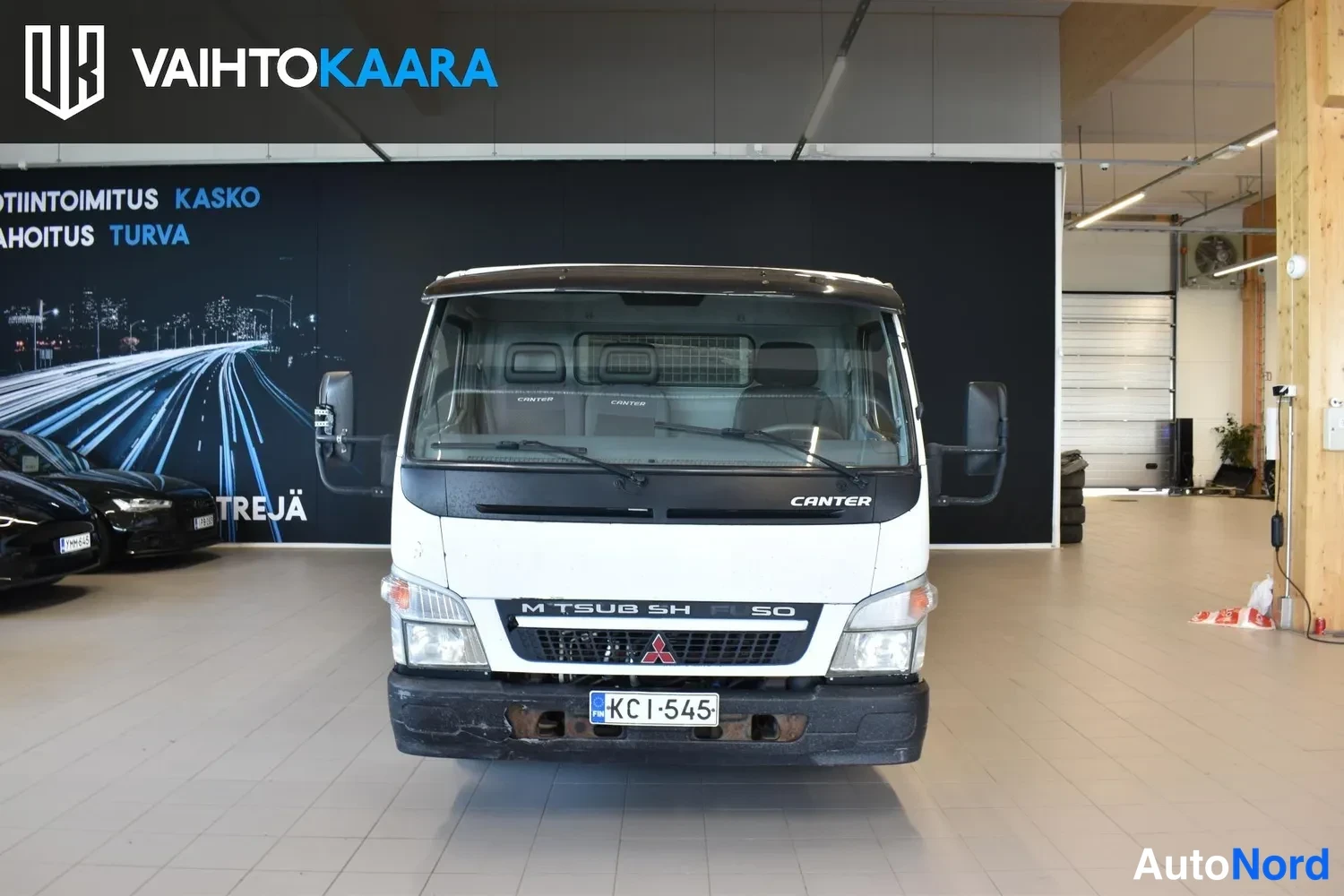Sininen Mitsubishi Canter 2008, ulkokuva 5 – Raisio