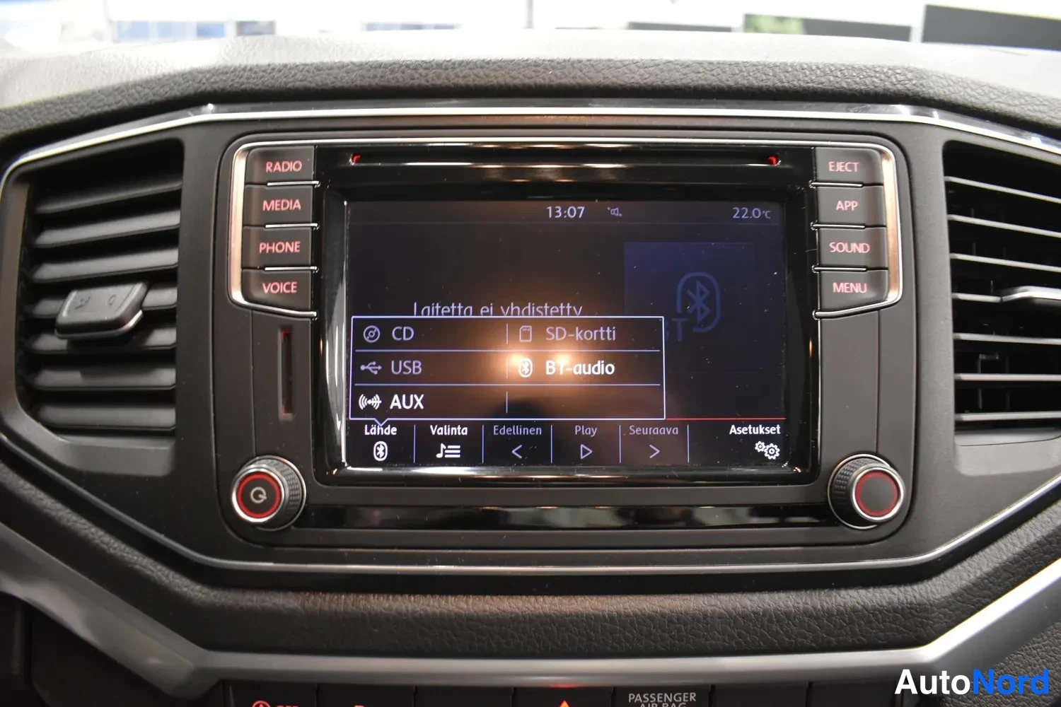 Harmaa Volkswagen Amarok 2019, ulkokuva 19 – Raisio