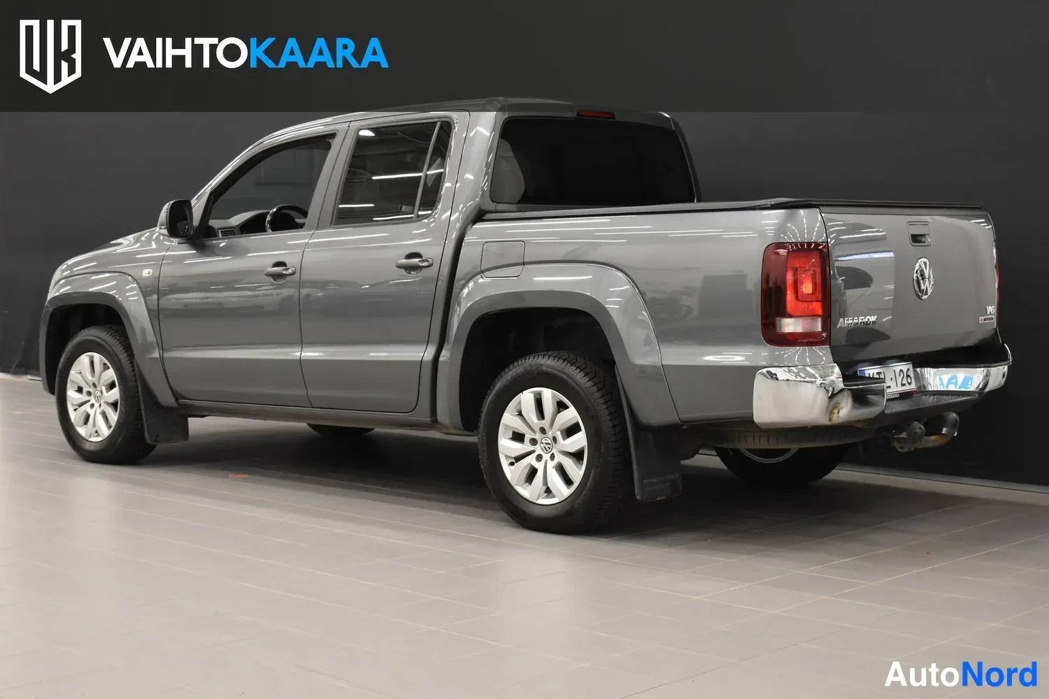 Harmaa Volkswagen Amarok 2019, ulkokuva 3 – Raisio