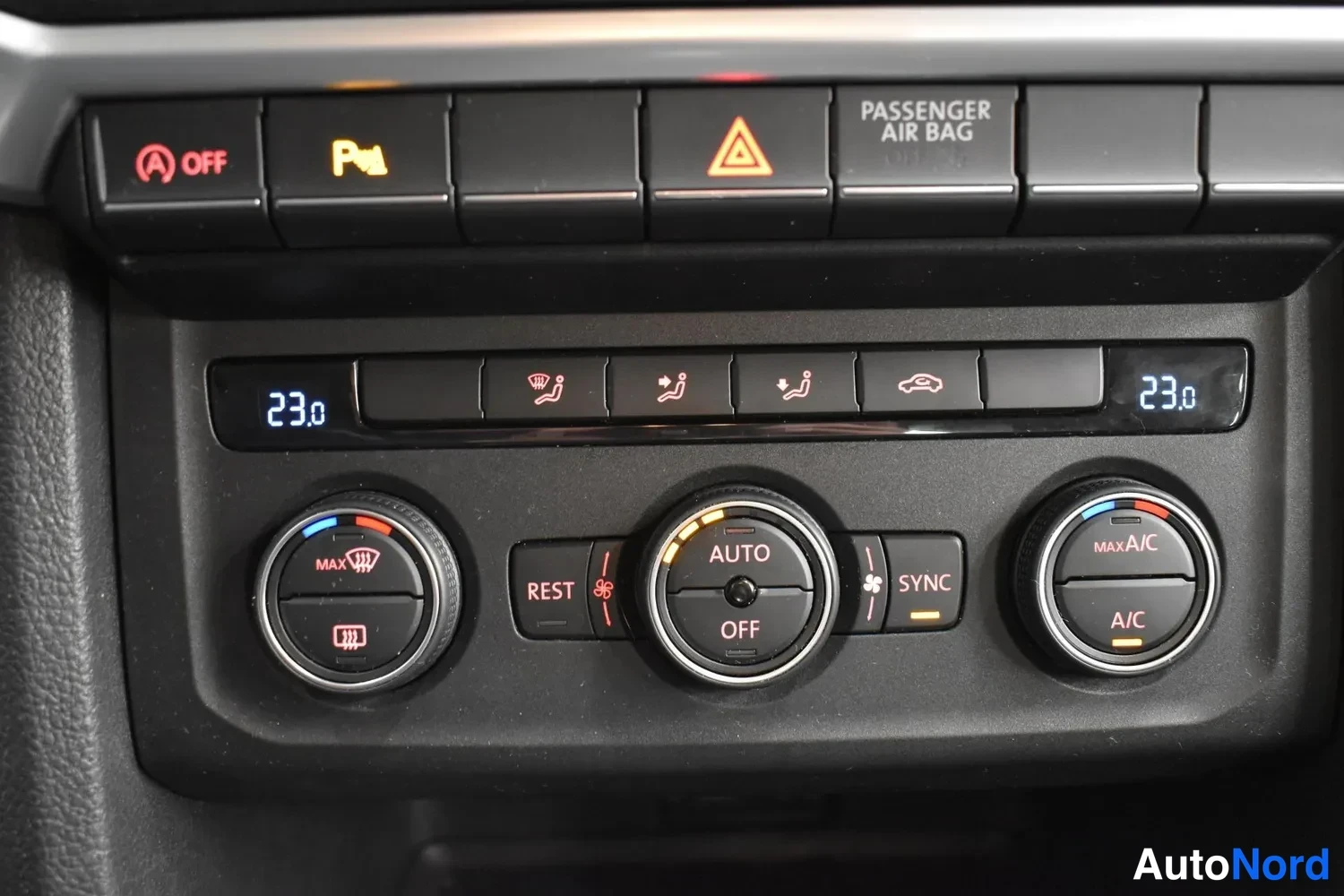 Harmaa Volkswagen Amarok 2019, ulkokuva 23 – Raisio