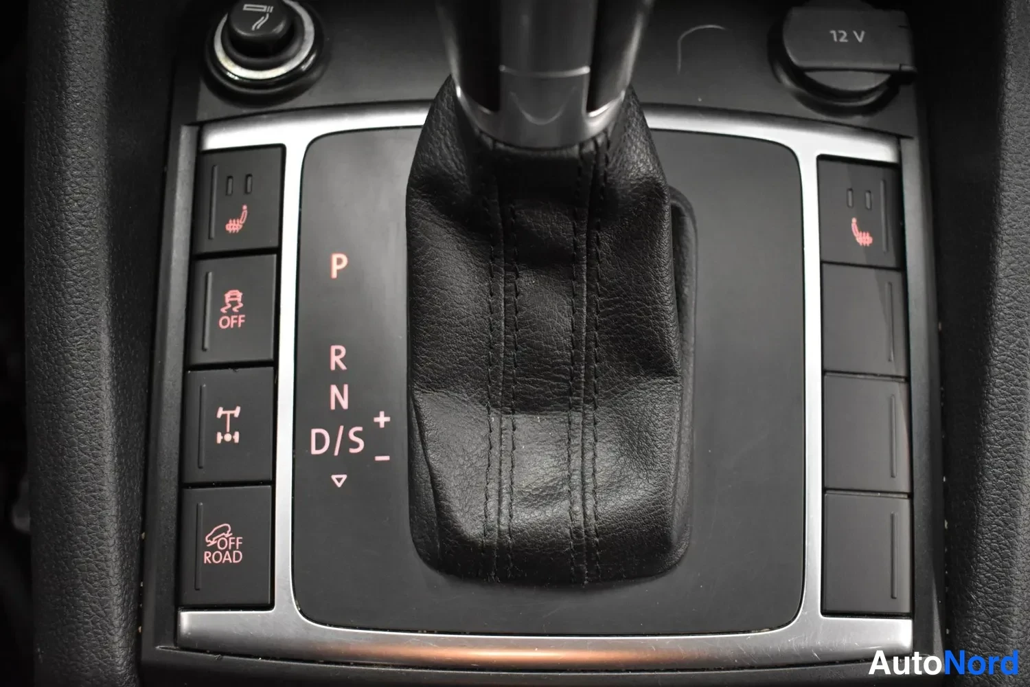 Harmaa Volkswagen Amarok 2019, ulkokuva 24 – Raisio