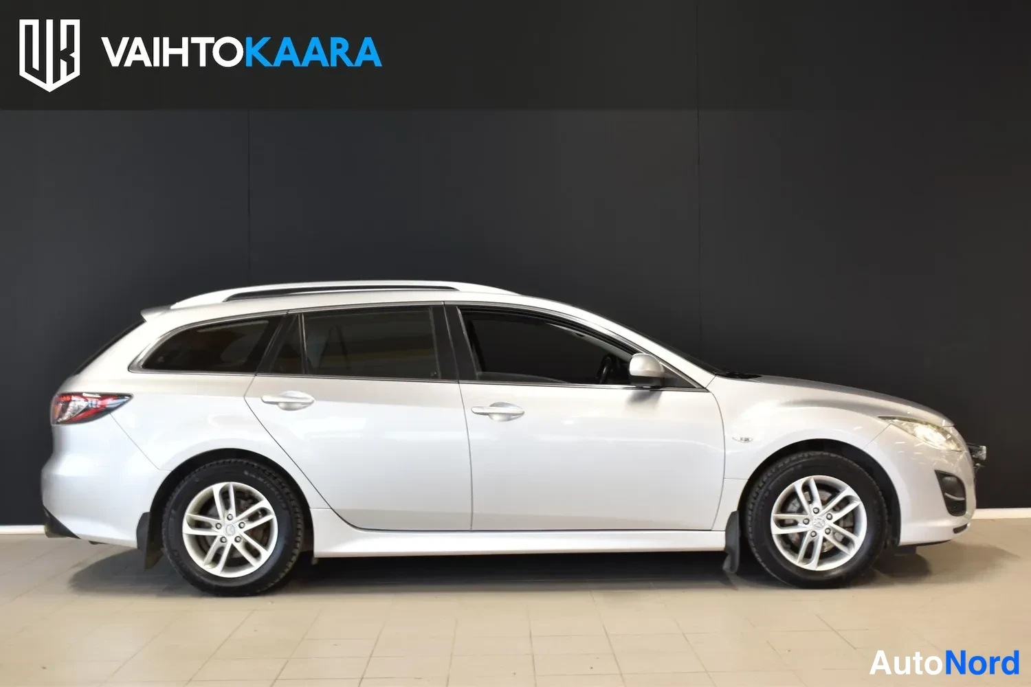 Harmaa Mazda 6 2012, ulkokuva 4 – Raisio