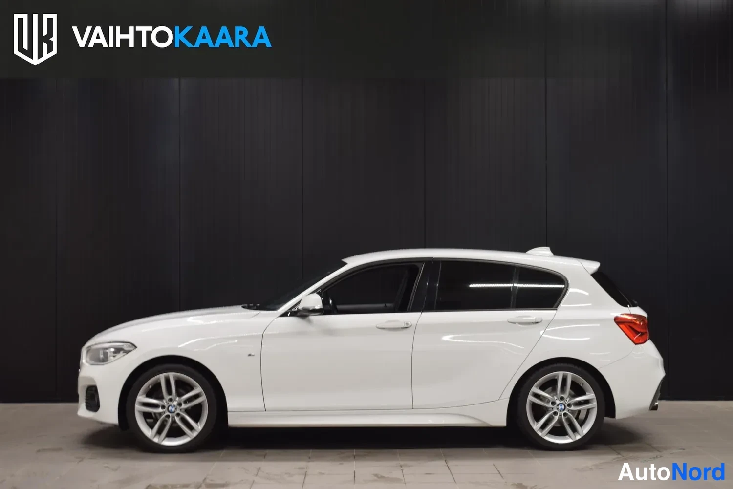 Valkoinen BMW 116d 2016, ulkokuva 2 – Raisio