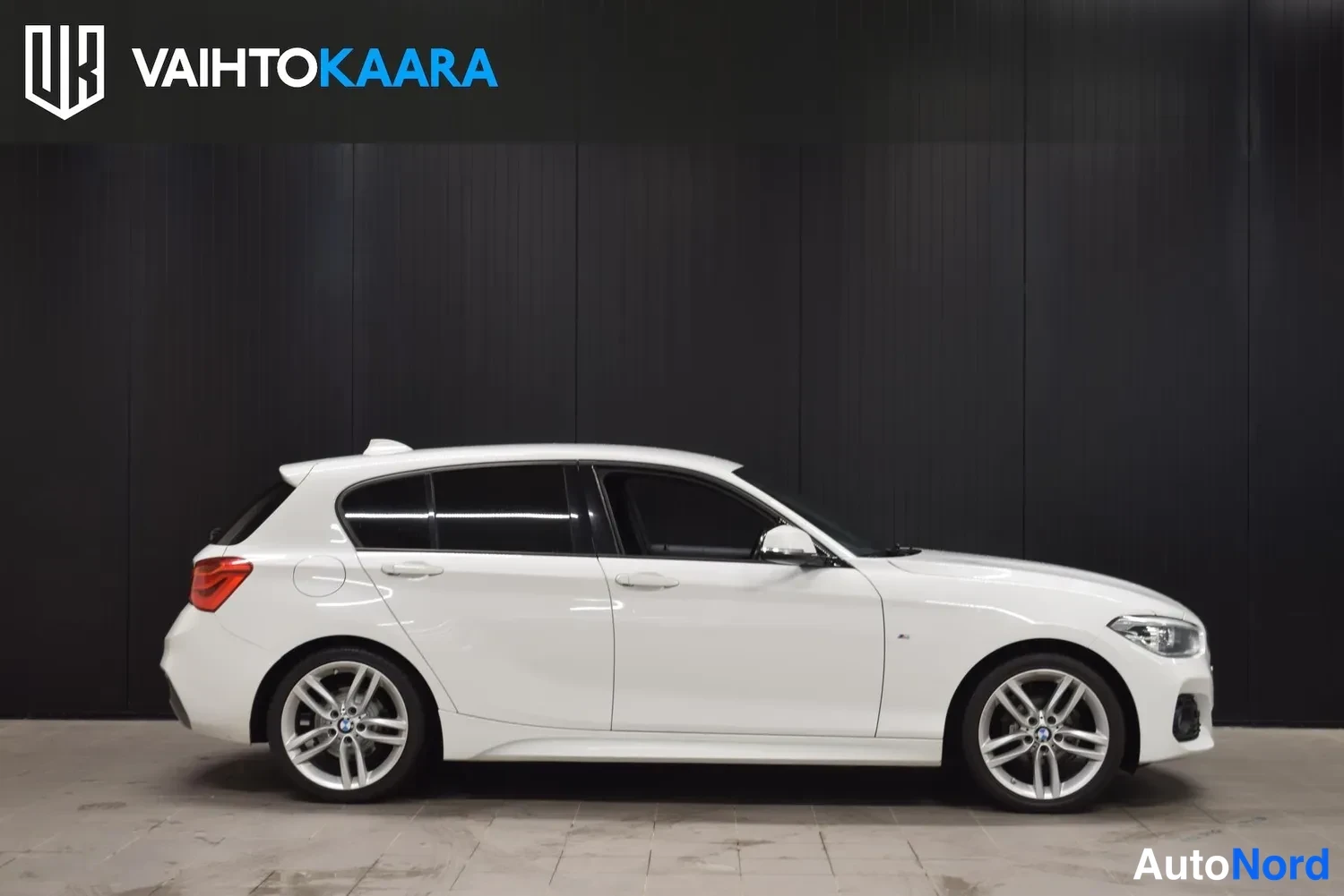 Valkoinen BMW 116d 2016, ulkokuva 5 – Raisio