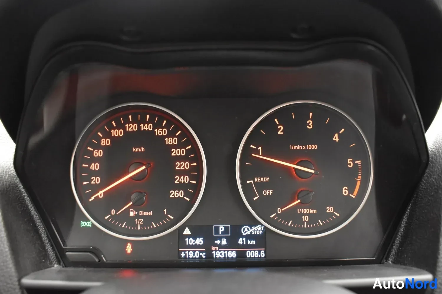 Valkoinen BMW 120d xDrive 2017, ulkokuva 21 – Raisio