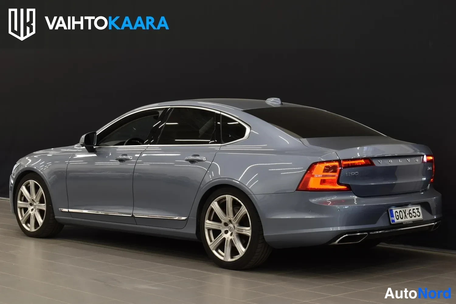 Sininen Volvo S90 2017, ulkokuva 3 – Raisio