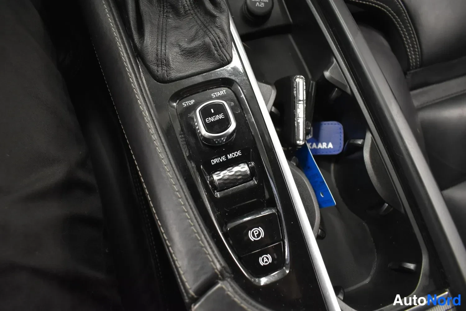 Sininen Volvo S90 2017, ulkokuva 29 – Raisio