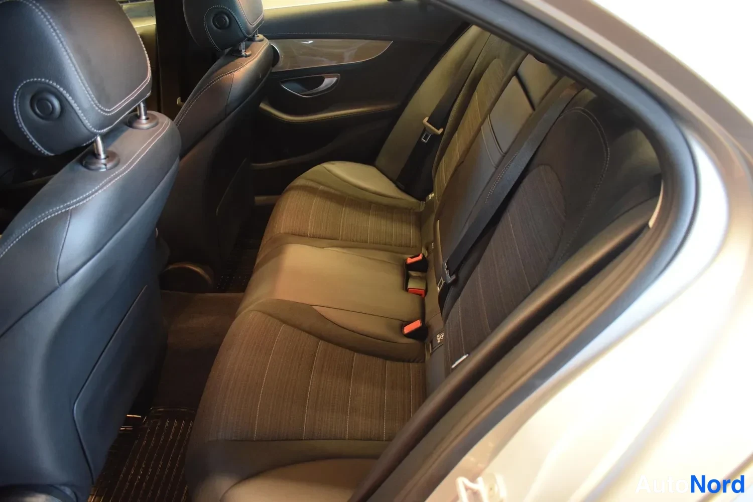 Hopea Mercedes-Benz C 180 2015, ulkokuva 22 – Raisio