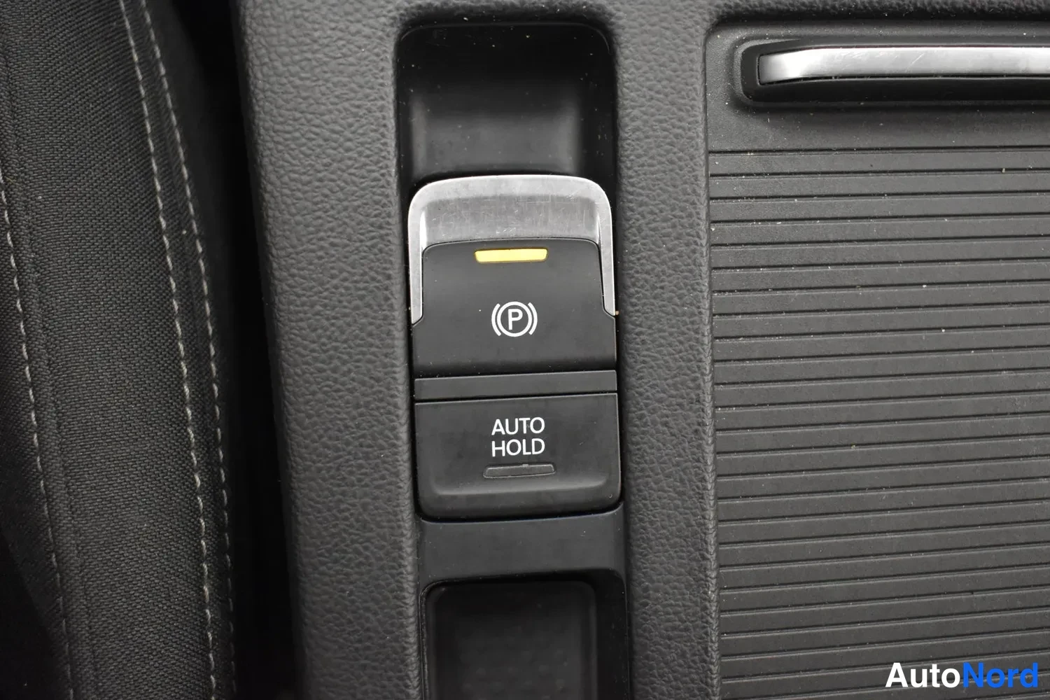 Harmaa Volkswagen Passat Variant 2017, ulkokuva 24 – Raisio
