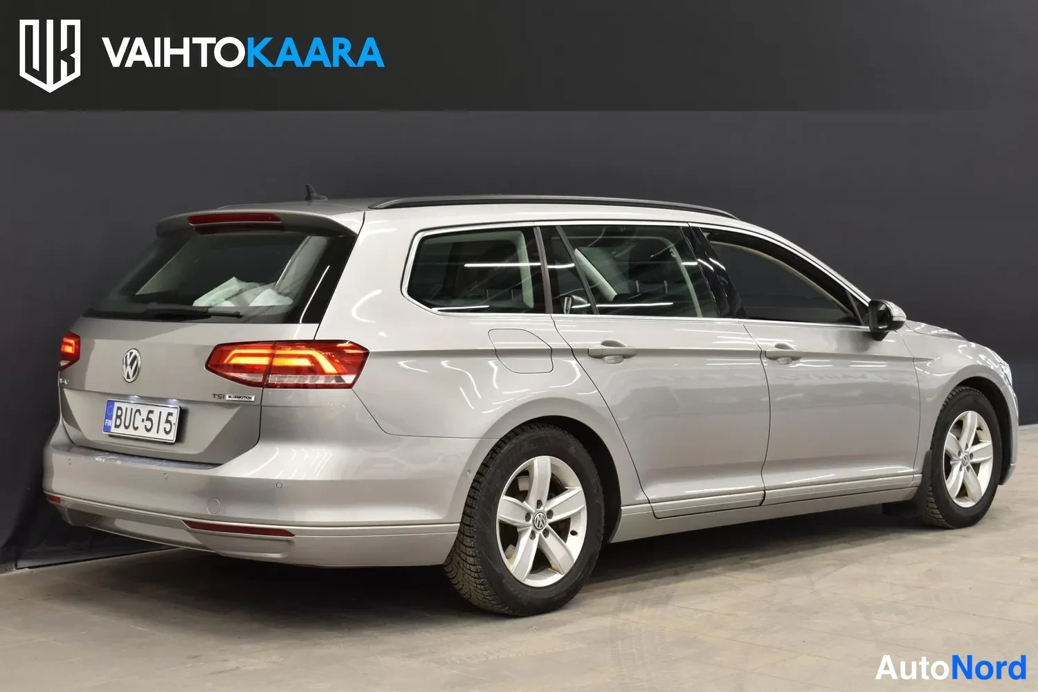 Harmaa Volkswagen Passat Variant 2017, ulkokuva 4 – Raisio