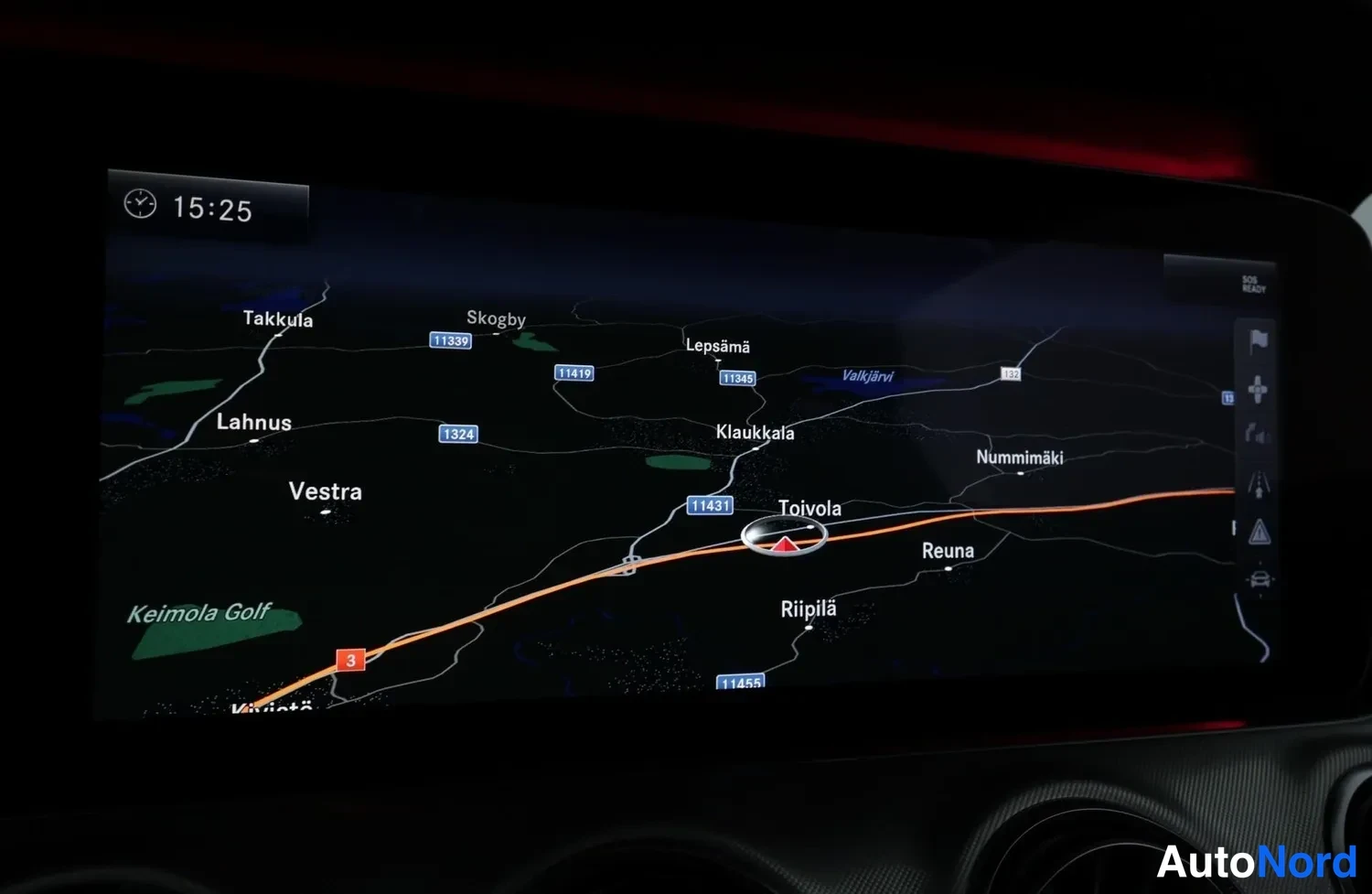 Valkoinen Mercedes-Benz E 220 d 2017, ulkokuva 7 – Raisio