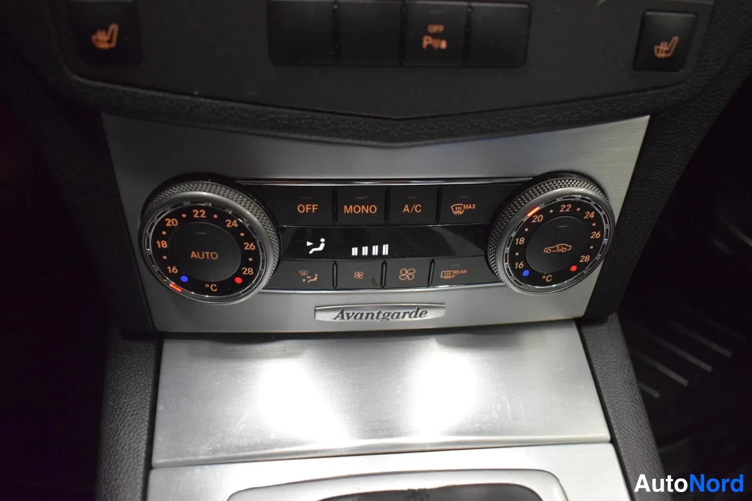 Valkoinen Mercedes-Benz C 200 CDI 2011, ulkokuva 14 – Raisio