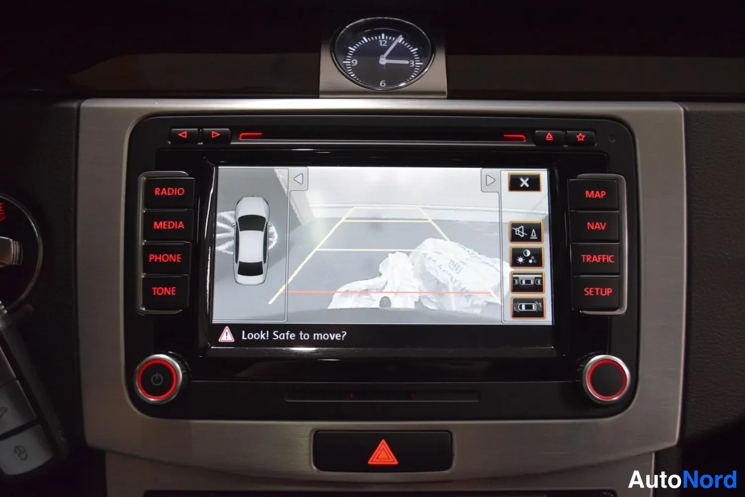 Musta Volkswagen Passat 2014, ulkokuva 20 – Raisio