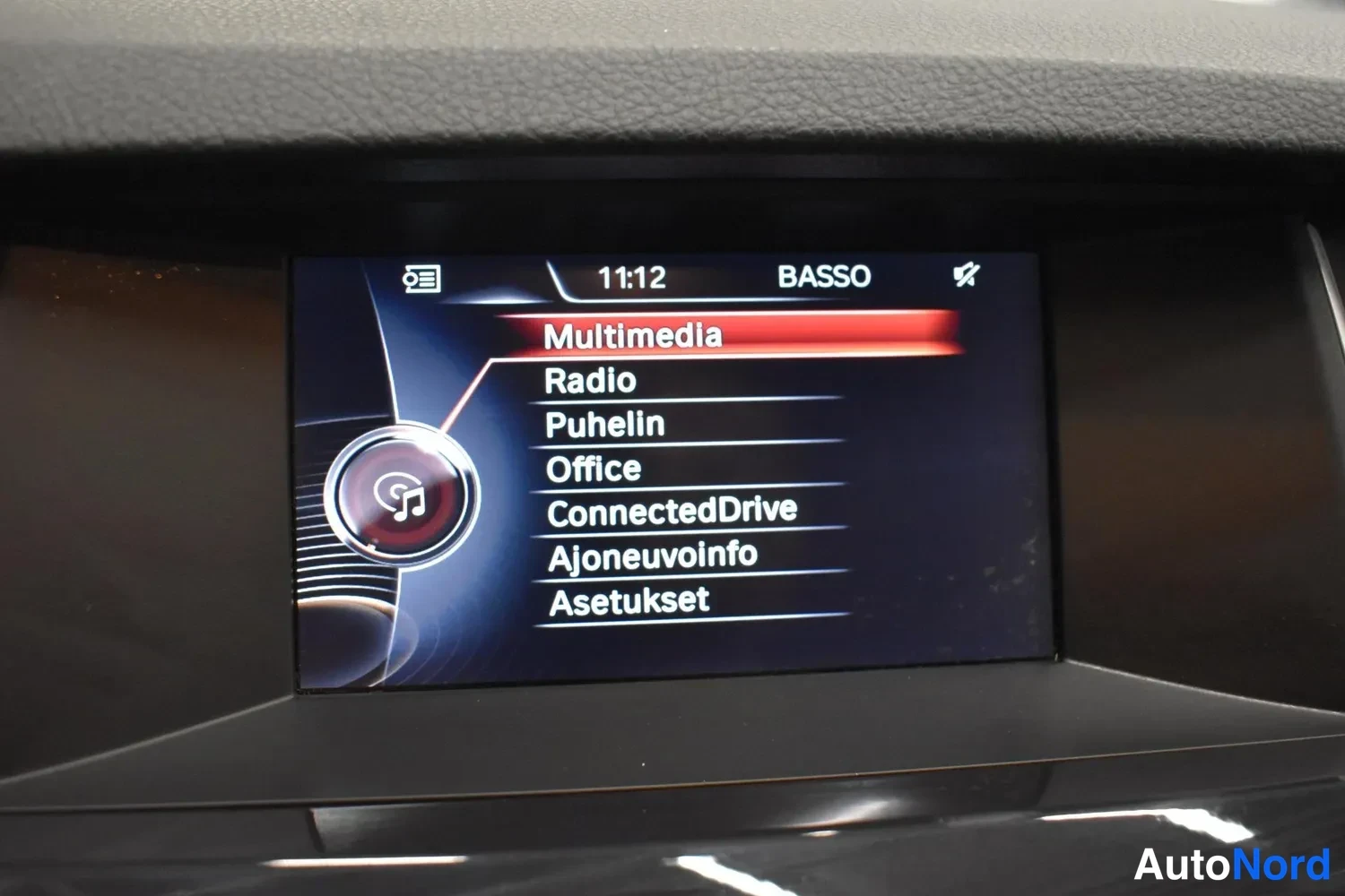Harmaa BMW 520i 2016, ulkokuva 17 – Raisio