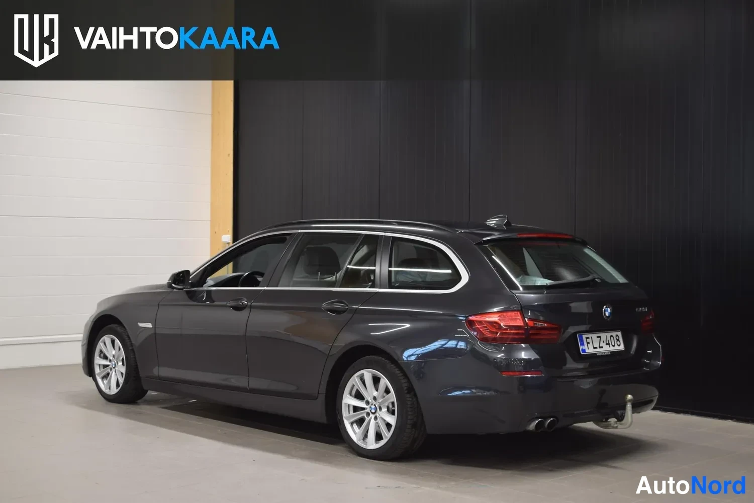 Harmaa BMW 520i 2016, ulkokuva 3 – Raisio