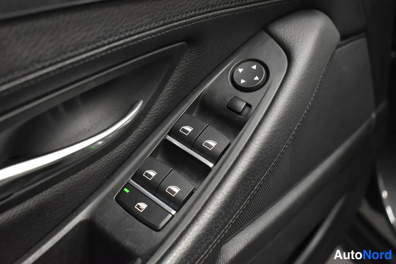 Harmaa BMW 520i 2016, ulkokuva 25 – Raisio