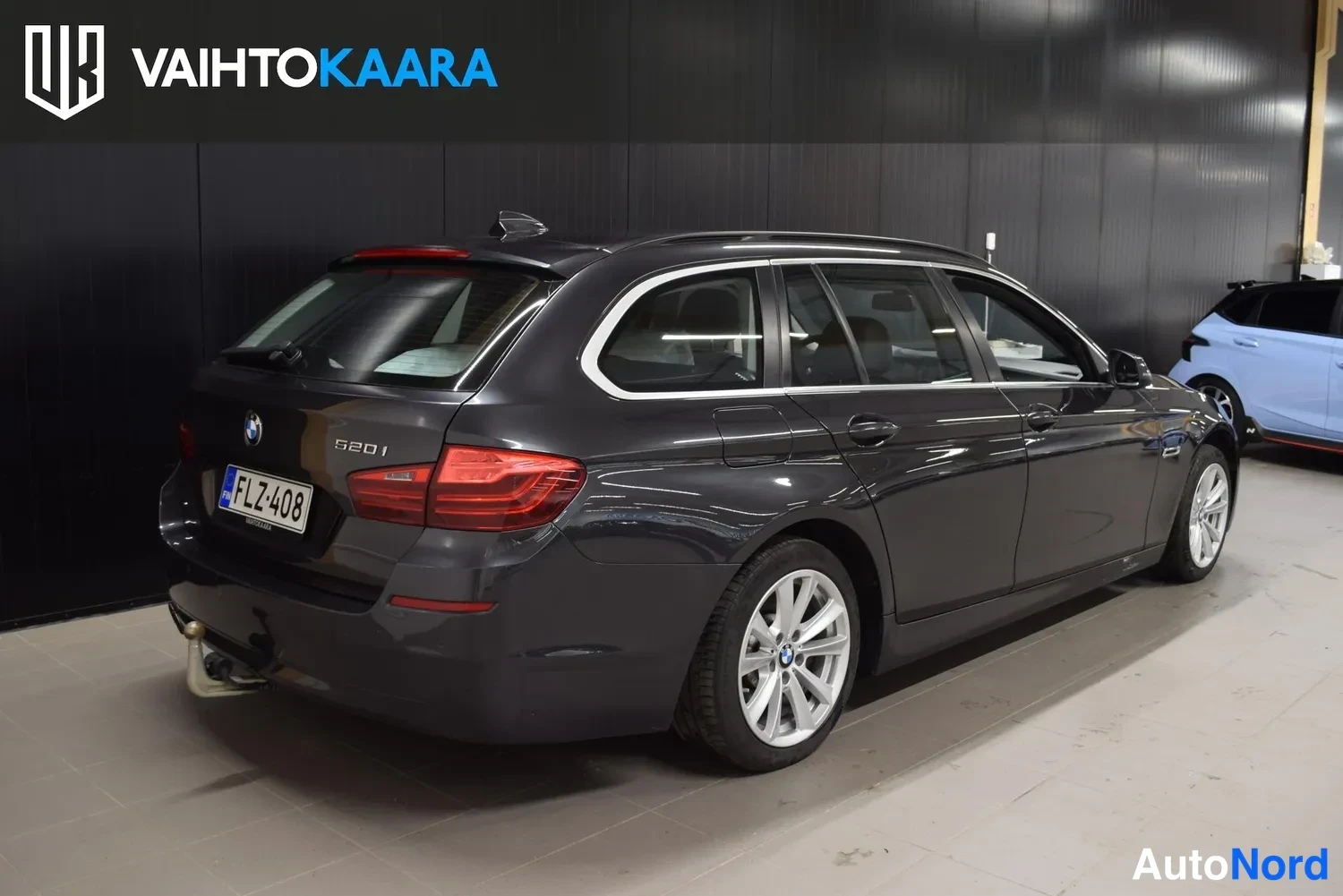 Harmaa BMW 520i 2016, ulkokuva 4 – Raisio