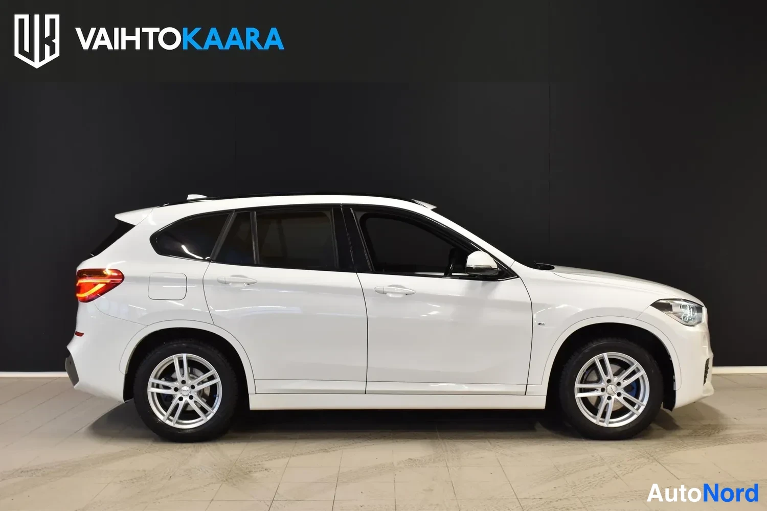 Valkoinen BMW X1 sDrive18d 2016, ulkokuva 5 – Raisio