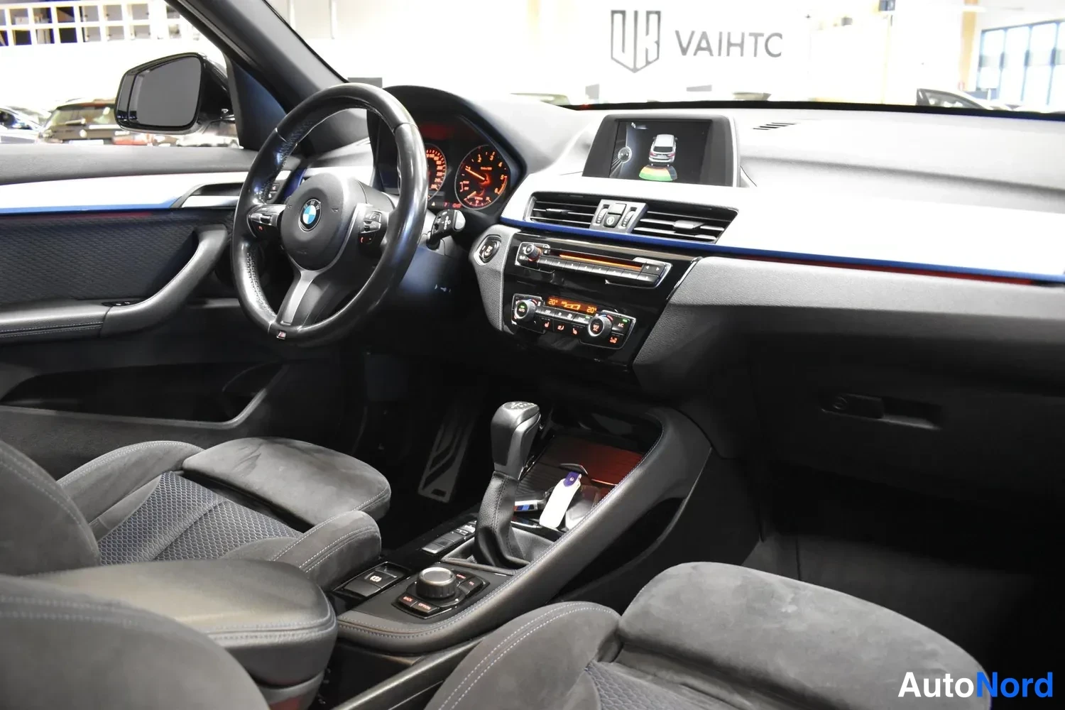 Valkoinen BMW X1 sDrive18d 2016, ulkokuva 10 – Raisio