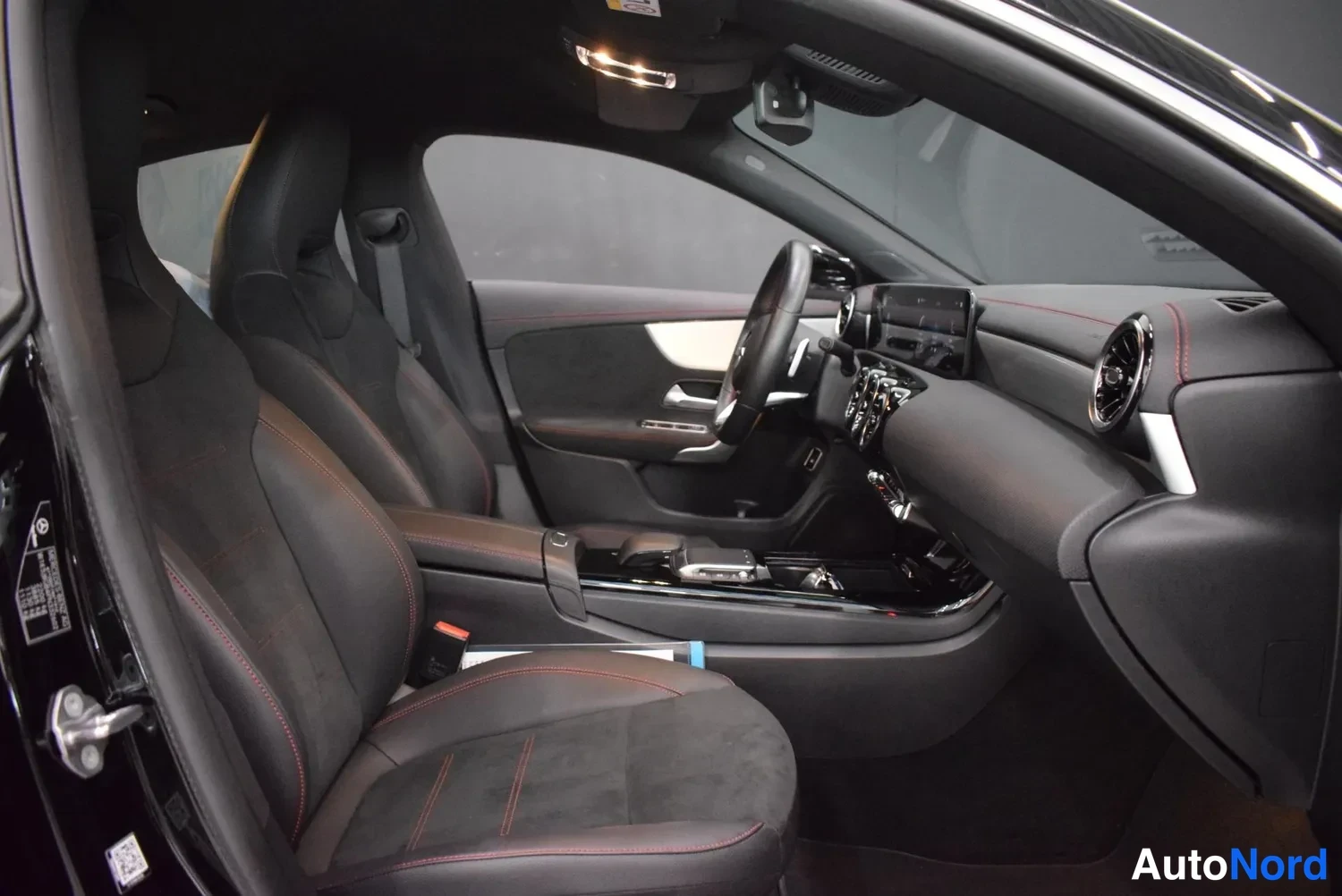 Musta Mercedes-Benz CLA 250 e 2023, ulkokuva 11 – Raisio