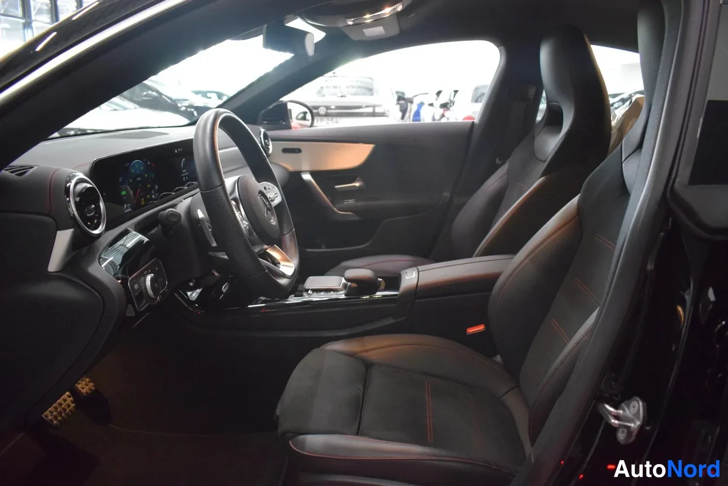 Musta Mercedes-Benz CLA 250 e 2023, ulkokuva 8 – Raisio