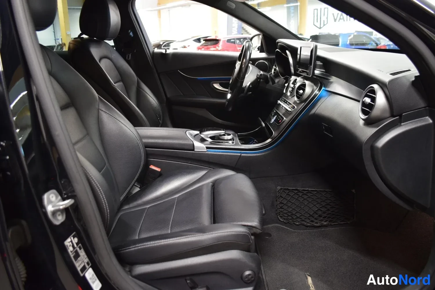 Musta Mercedes-Benz C 220 d 4MATIC 2017, ulkokuva 9 – Raisio