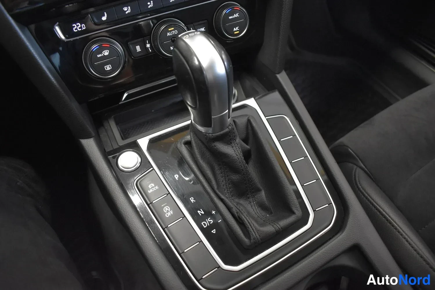 Harmaa Volkswagen Passat 2017, ulkokuva 22 – Raisio