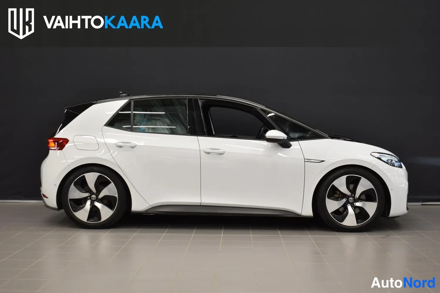 Valkoinen Volkswagen ID.3 2022, ulkokuva 5 – Raisio